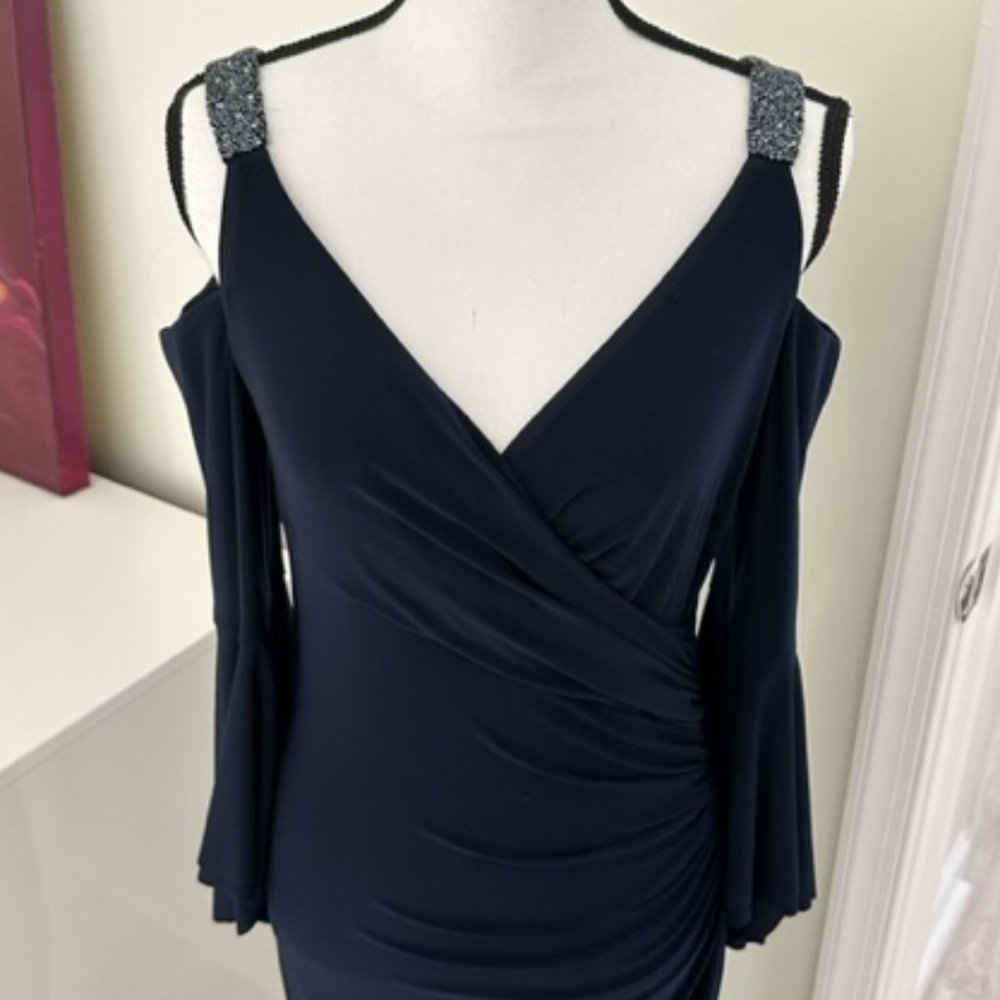 Woman's Open Shoulders Jersey Gown